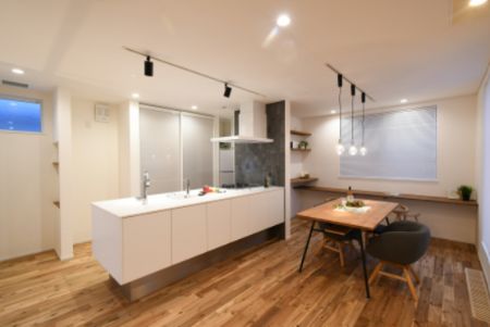 カキザワ工務店のダイニングキッチン施工事例